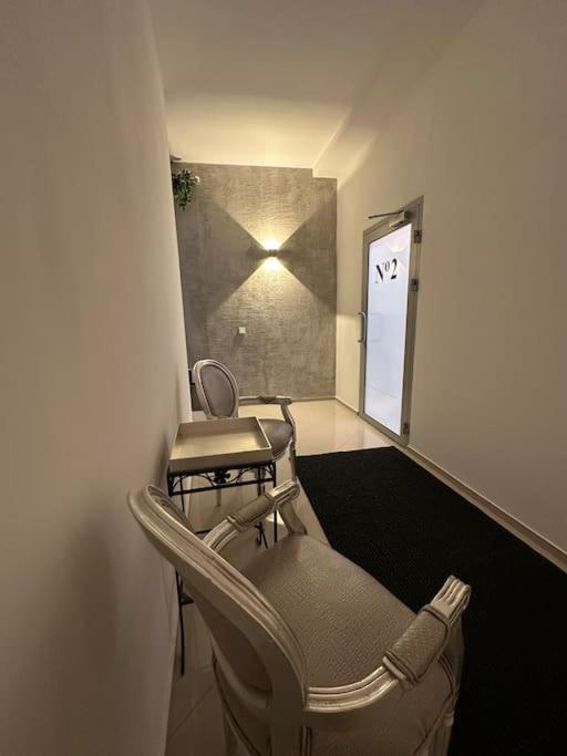 Salt Inn Apartments No 2 - Jacuzzi 威利兹卡 外观 照片